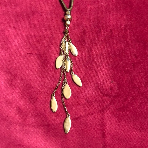 Layered necklace - Picture 3 of 4